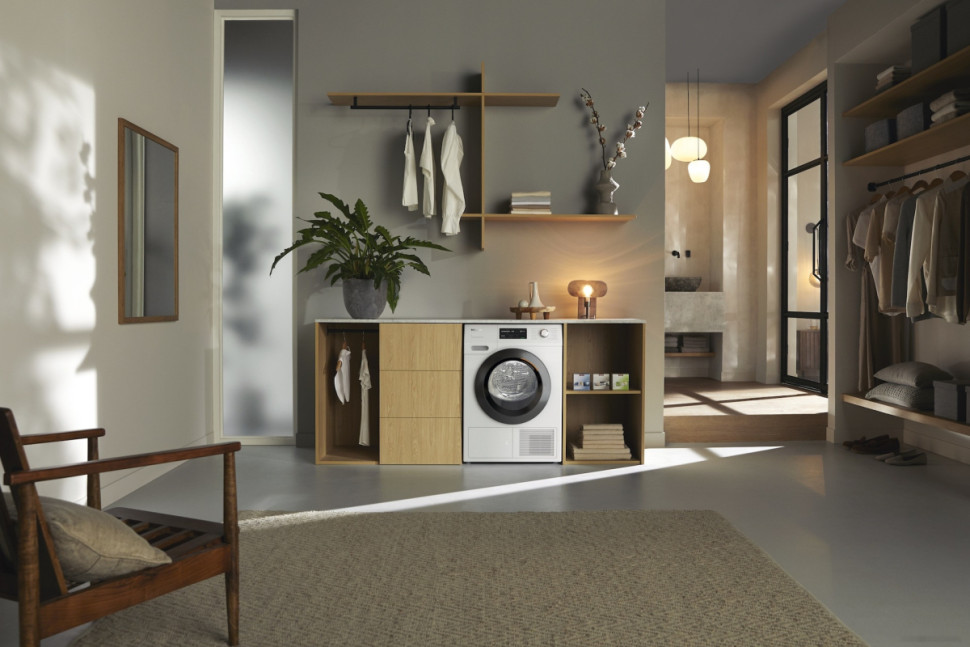 Сушильная машина Miele TCL790WP