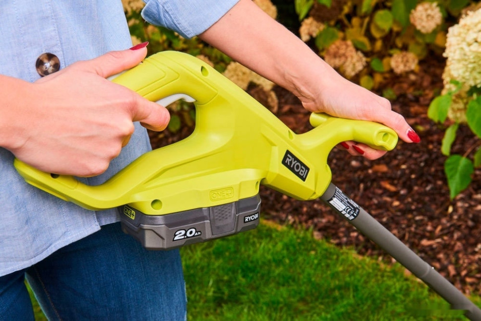 Триммер Ryobi RY18LT25A-120P (с АКБ 2 Ah)