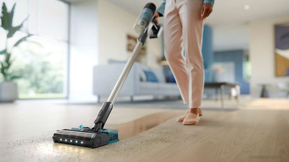 Вертикальный пылесос с влажной уборкой Philips XC3133/01