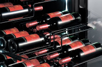 Винный шкаф Temptech CPROX60SRB