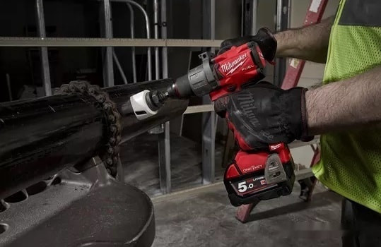 Ударная дрель-шуруповерт Milwaukee M18 ONEPD2-502X 4933464527 (с 2-мя АКБ, кейс)
