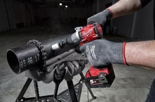 Дрель-шуруповерт Milwaukee M18 FDD2-502X 4933464267 (с 2-мя АКБ, кейс)
