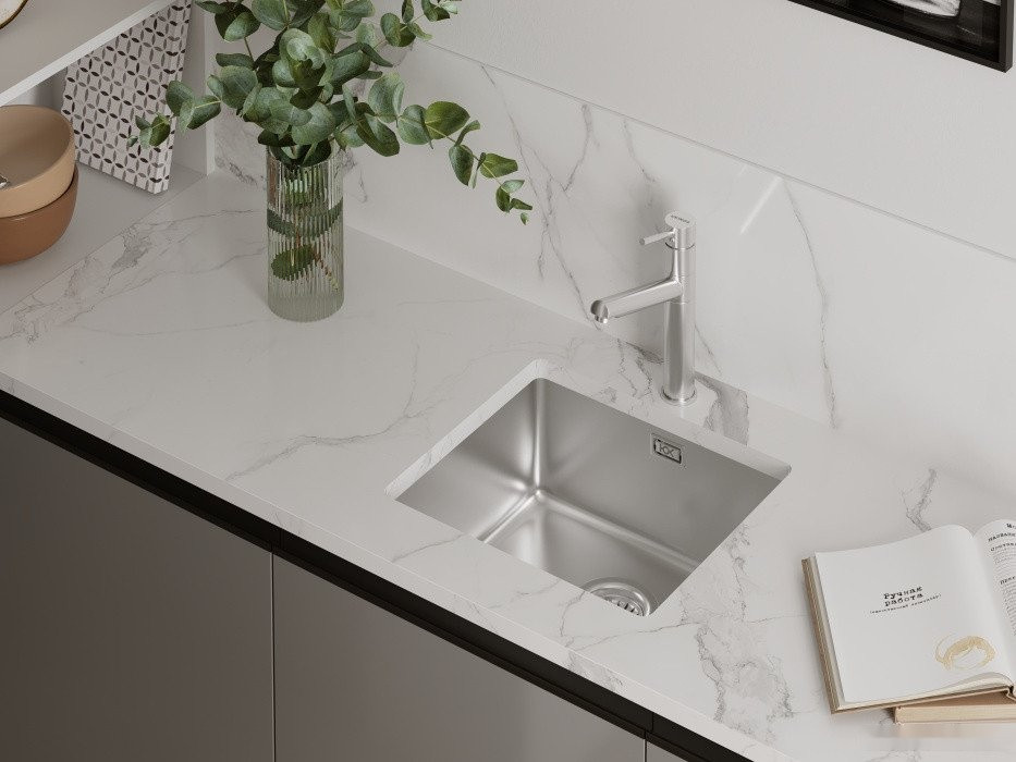 Кухонная мойка Ukinox Лофт LOB400.400-GT10P