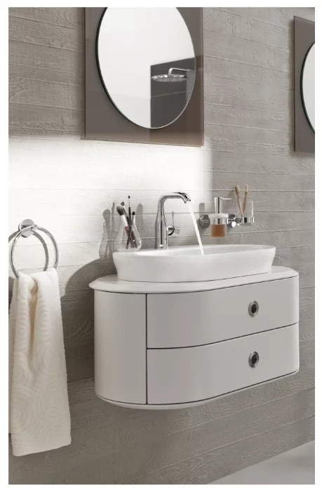 Смеситель Grohe Essence 23462001