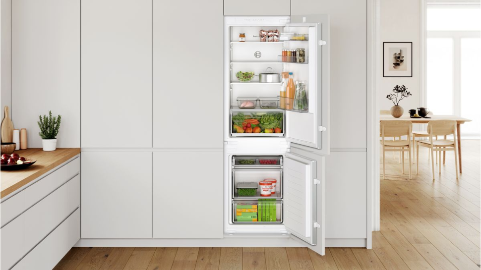 Встраиваемый холодильник Bosch KIV86NSF0