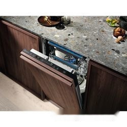 Посудомоечная машина Electrolux SatelliteClean 600 EEM43201L