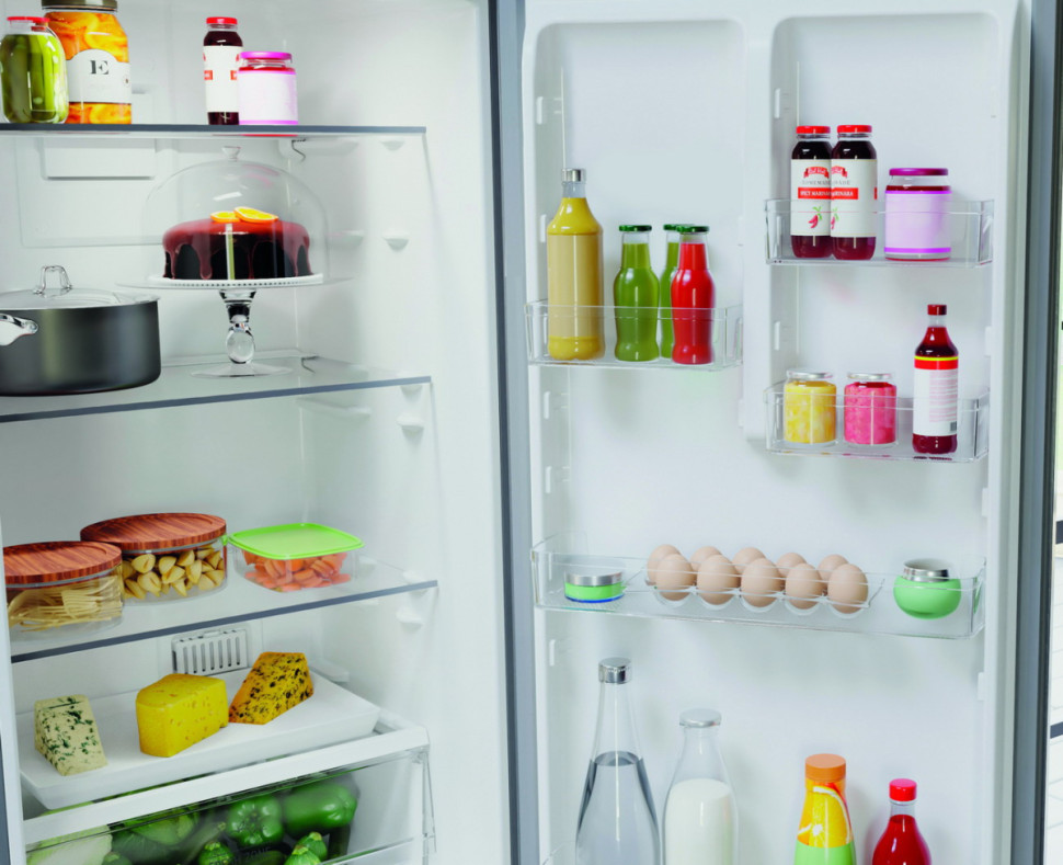 Холодильник с морозильником Hotpoint-Ariston HT 5201I S