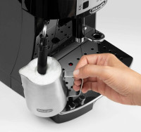 Эспрессо кофемашина Delonghi Magnifica S ECAM 22.115.B