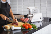 Мясорубка Аксион М14.02