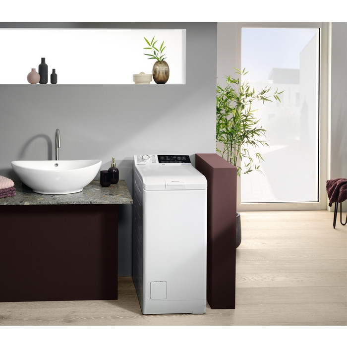 Стиральная машина Electrolux EW8T3R372