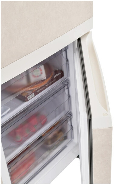 Холодильник Hotpoint-Ariston HT 4200 M