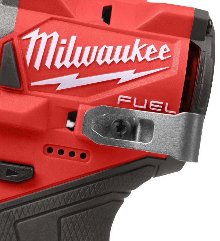 Винтоверт Milwaukee M12 FUEL M12FID2-0 4933479876 (без АКБ)