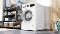 Стиральная машина Bosch Serie 6 WGG244Z2BY