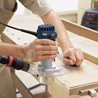 Фрезер Bosch GKF 600 Professional