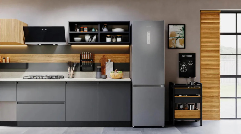 Холодильник Hotpoint-Ariston HT 5200 S
