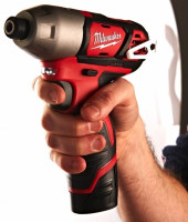 Винтовёрт  Milwaukee M12 BID-0