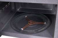 Микроволновая печь HIBERG VM-4288 BR