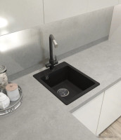 Кухонная мойка GranFest Urban GF-UR-240 (черный)