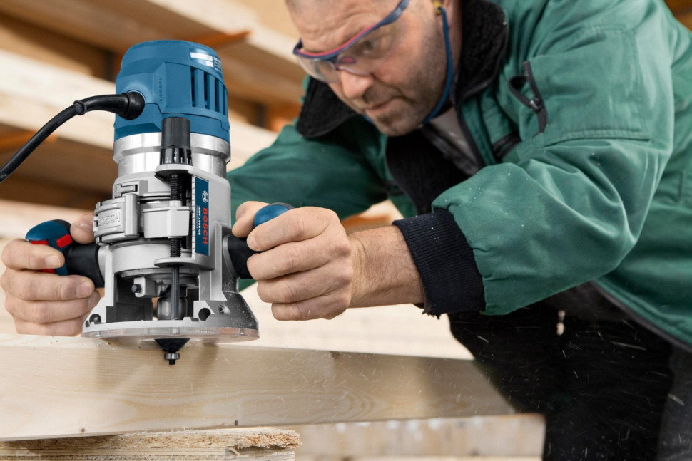 Фрезер Bosch GMF 1600 CE Professional (0601624002)