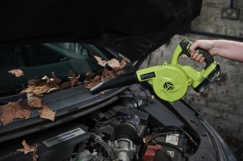 Аккумуляторная воздуходувка Ryobi R18TB-0