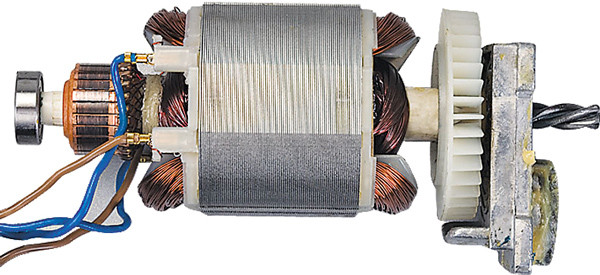 Дрель ударная BORT BSM-1100