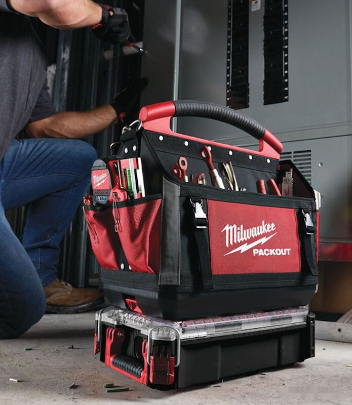 Ящик для инструментов Milwaukee PackOut Compact Organiser