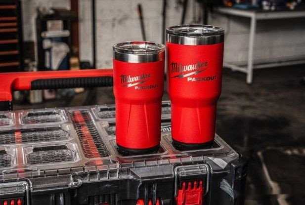 Термокружка Milwaukee Packout 0.887л (красный)