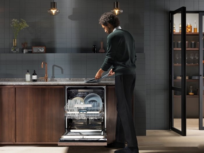 Посудомоечная машина Electrolux EEC67310L