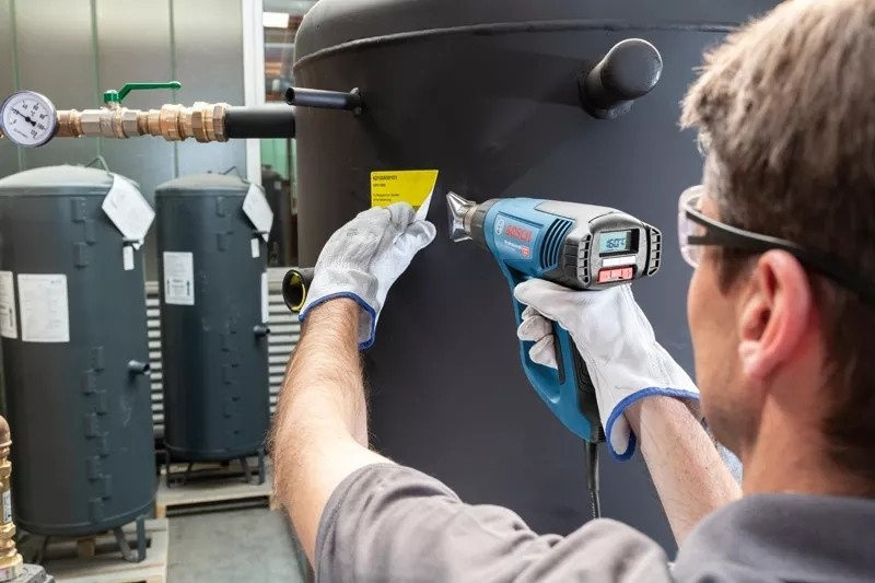 Промышленный фен Bosch GHG 23-66 Professional 06012A6303 (кейс)