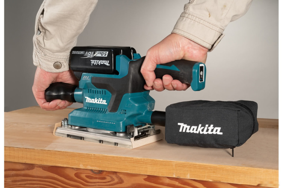 Шлифовальная машина Makita DBO381ZU (без АКБ)