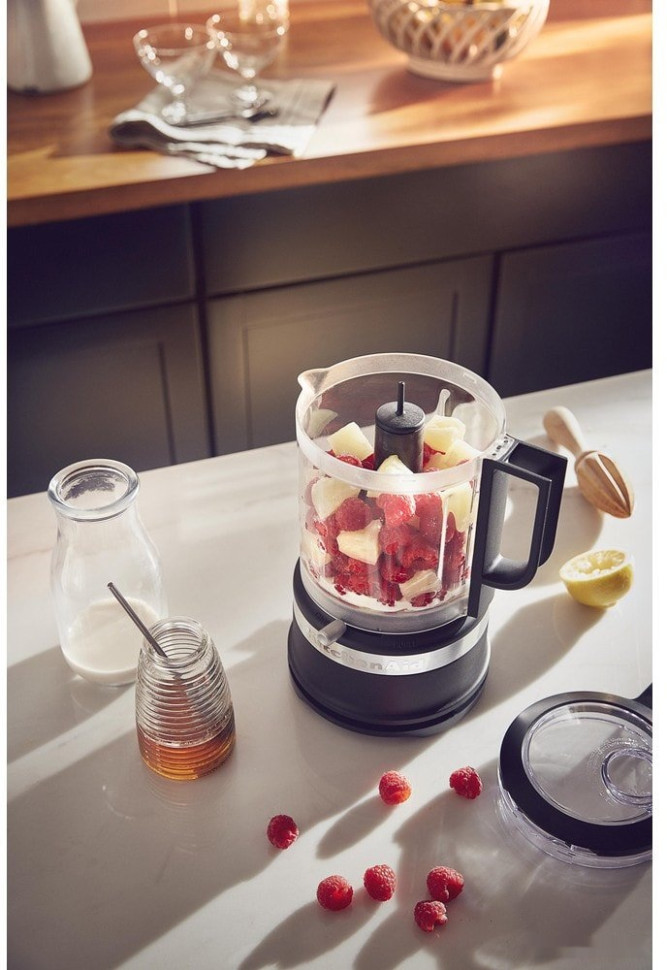 Кухонный комбайн KitchenAid 5KFC0516EBM