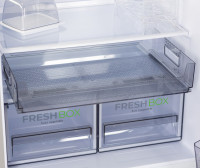 Холодильник с нижней морозильной камерой Бирюса 6130