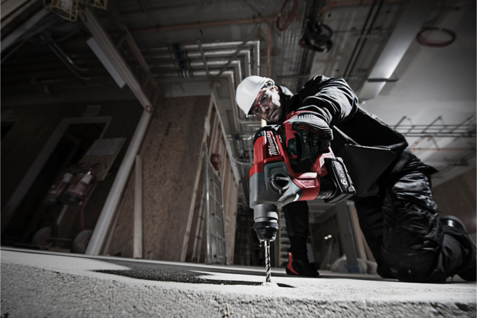 Перфоратор Milwaukee M12 CH-602X FUEL 4933451510 (с 2-мя АКБ, кейс)