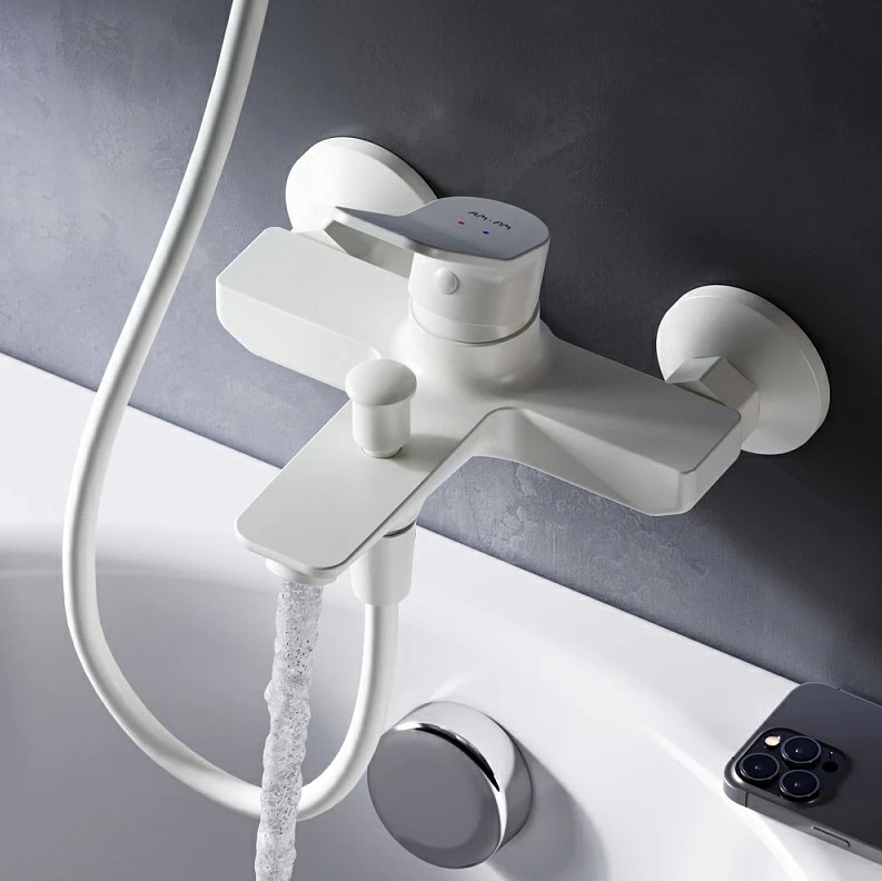 Смеситель Am.Pm X-Joy F85A10033 (белый)