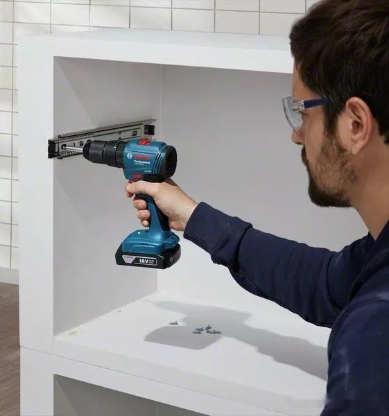Ударная дрель-шуруповерт Bosch GSB 185-LI Professional 06019K3103 (без АКБ, кейс)