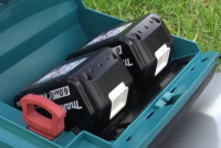 Аккумуляторная газонокосилка Makita DLM460Z