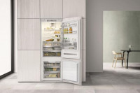 Холодильник с нижней морозильной камерой Whirlpool SP40 802 EU