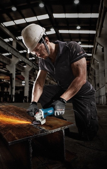 Шлифовальная машина Bosch GWS 750-125 Professional