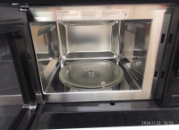 Микроволновая печь Hyundai HBW 2030S BG