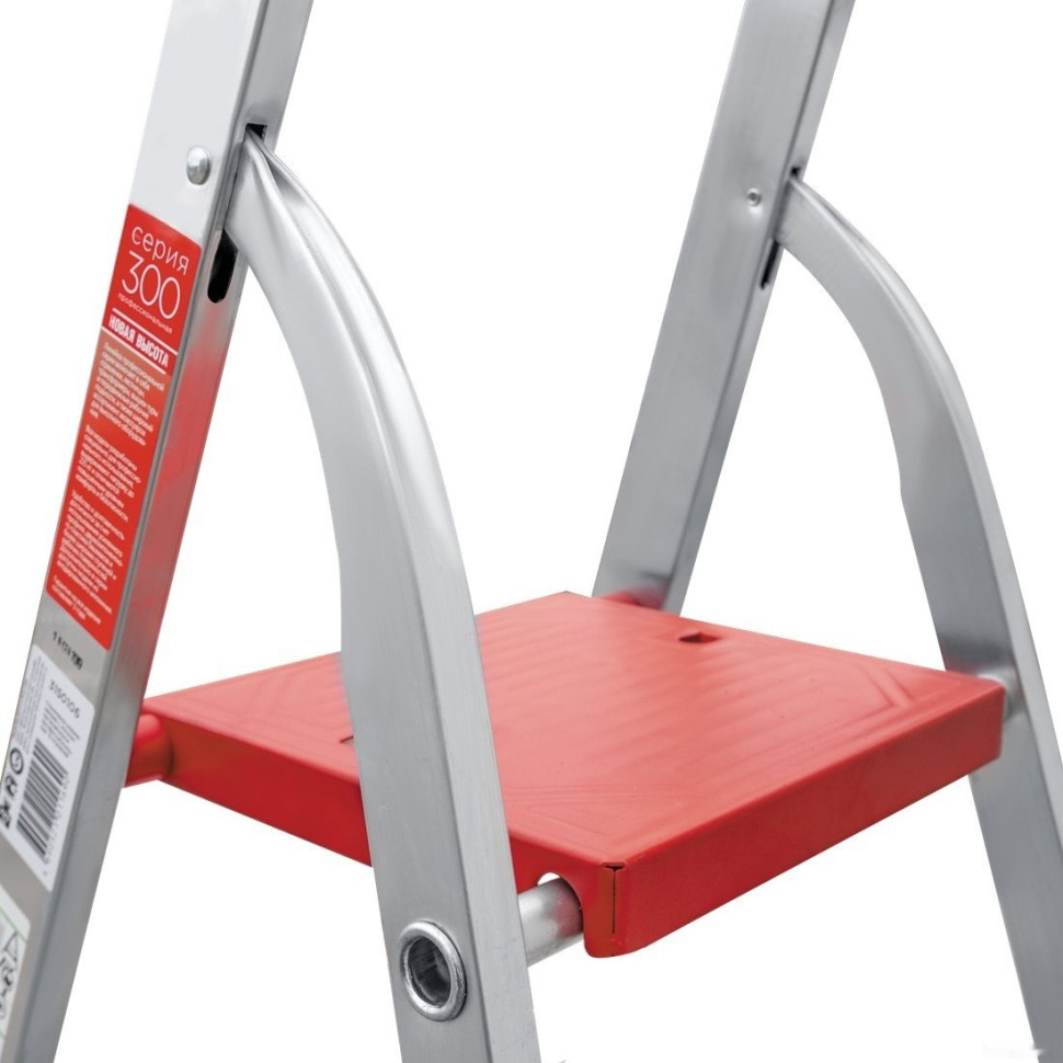 Лестница-стремянка Новая Высота NV 3115 3115103 с органайзером (3 ступени)