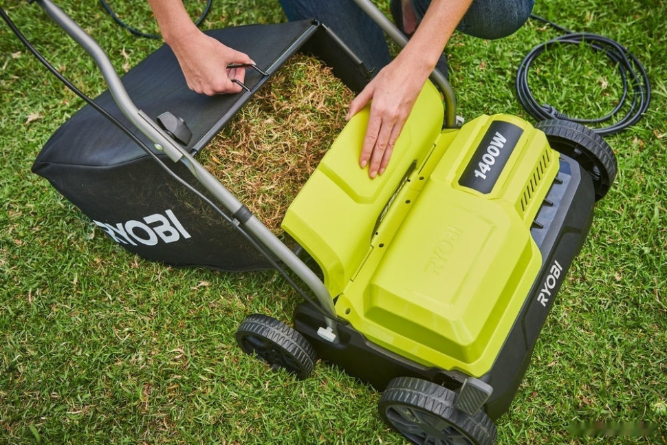Скарификатор-аэратор Ryobi RY1400SF35B