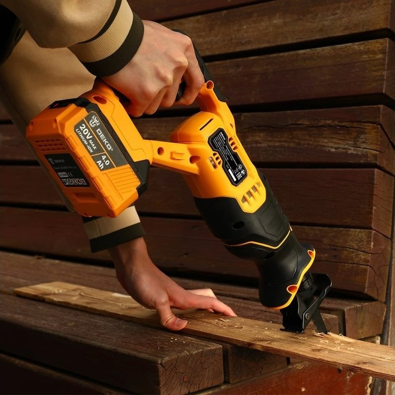 Сабельная пила Deko DKRS20 085-1126 (с 1-им АКБ)