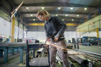 Угловая шлифмашина Bosch GWS 17-125 S Professional 06017D0300