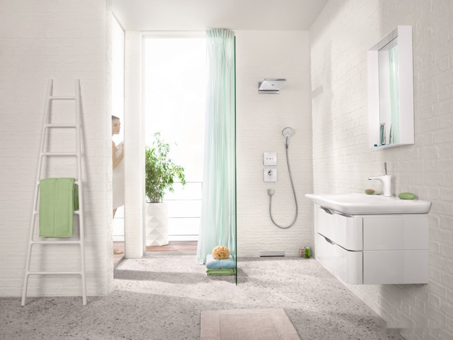 Смеситель Hansgrohe ShowerSelect Glass 15736400 (белый/хром)