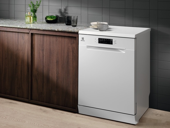 Посудомоечная машина Electrolux ESA47200SW