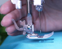 Компьютерная швейная машина Necchi 1500