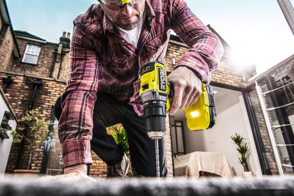 Ударная дрель-шуруповерт Ryobi HP RPD18C-220S 5133004982 (с 2-мя АКБ 2 Ah, сумка)