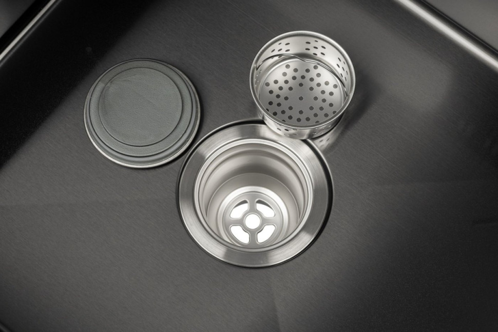 Кухонная мойка Saniteco 5050 PVD (с сифоном, дозатором и коландером)