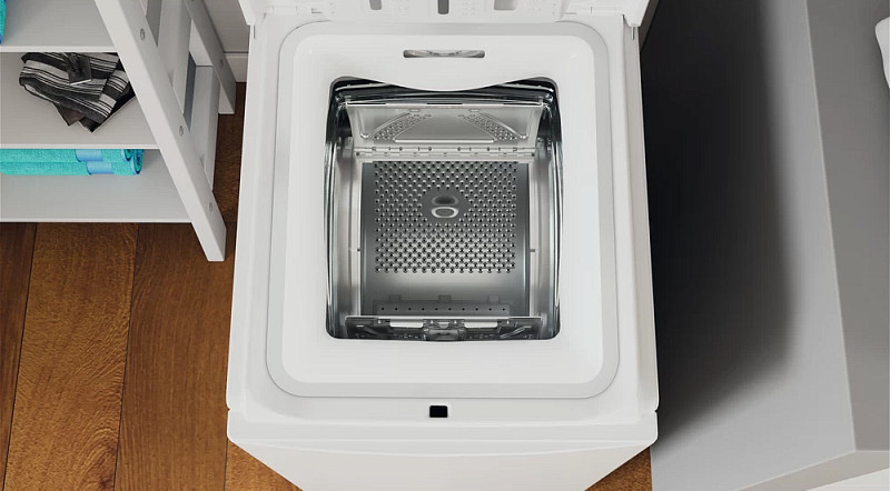 Стиральная машина Indesit BTWL 60400