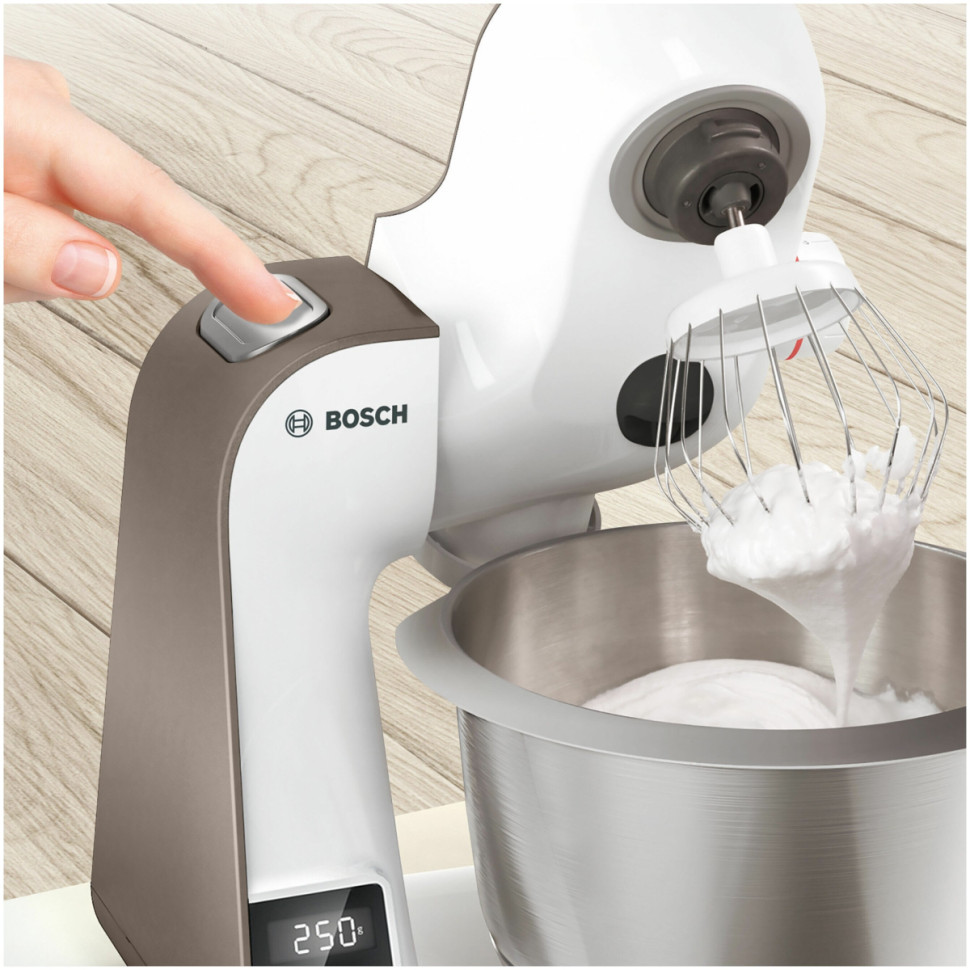 Кухонный комбайн Bosch MUM5XW10